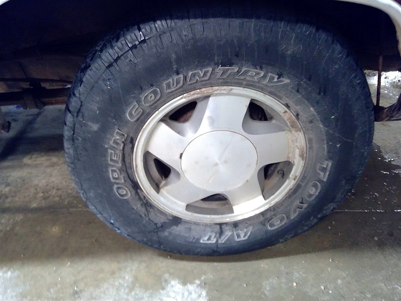 https://f005.backblazeb2.com/file/img-partshotlines-com/Inventory/MA178/Vehicle/10854_07.jpg