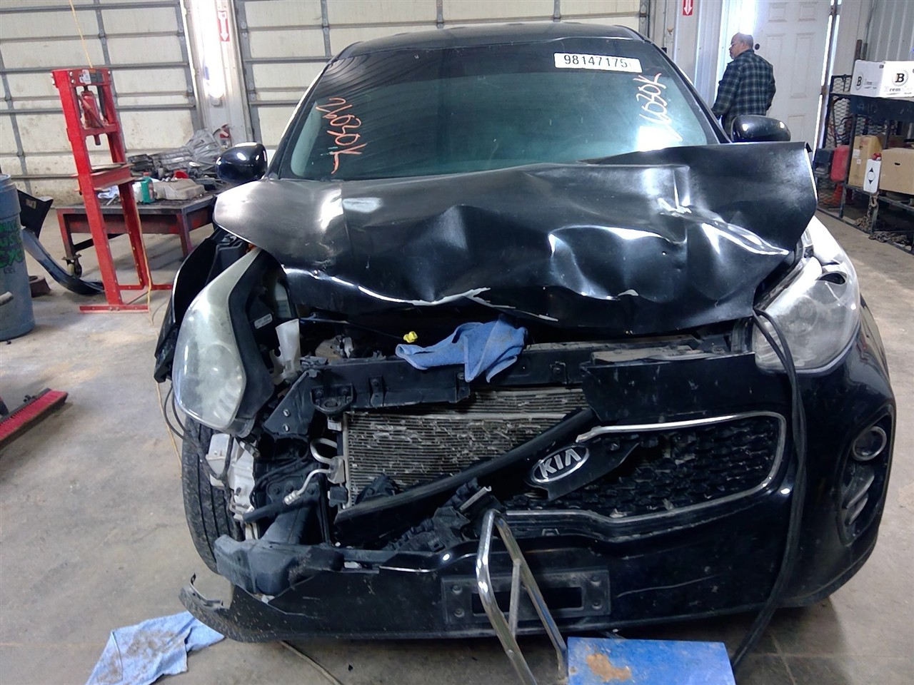 https://f005.backblazeb2.com/file/img-partshotlines-com/Inventory/MA178/Vehicle/10967_02.jpg
