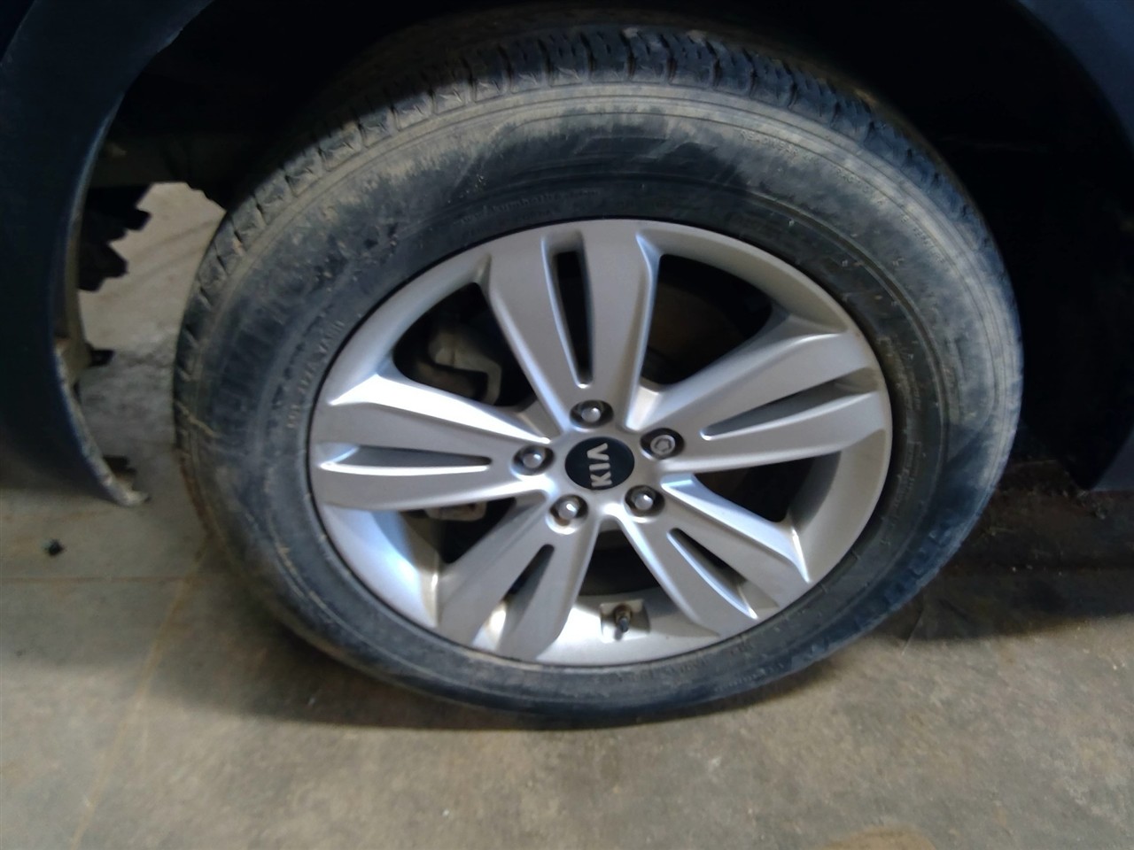 https://f005.backblazeb2.com/file/img-partshotlines-com/Inventory/MA178/Vehicle/10967_05.jpg