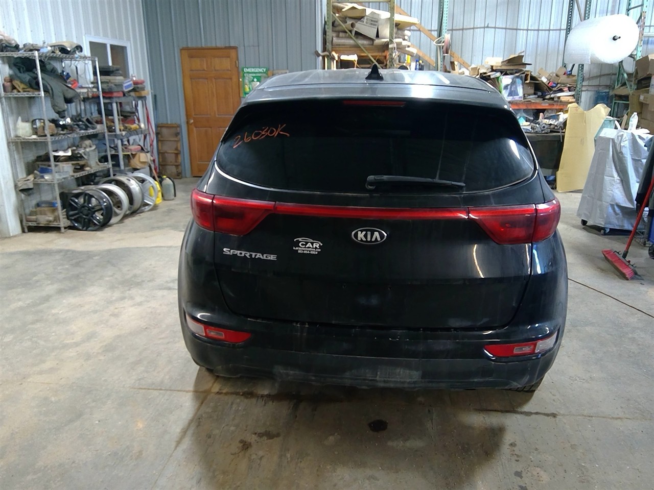 https://f005.backblazeb2.com/file/img-partshotlines-com/Inventory/MA178/Vehicle/10967_11.jpg