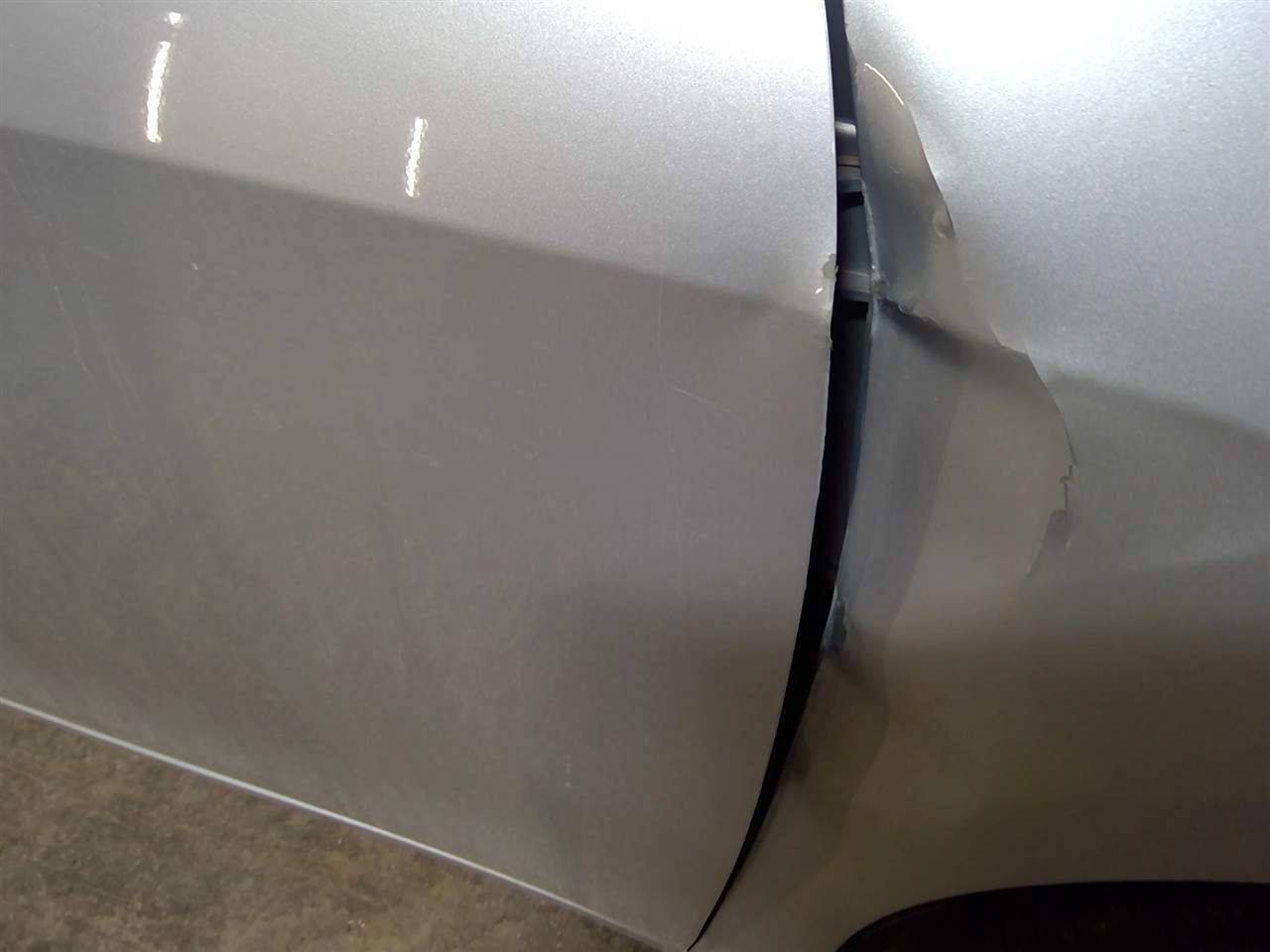 https://f005.backblazeb2.com/file/img-partshotlines-com/Inventory/MA178/Vehicle/10995_01.jpg