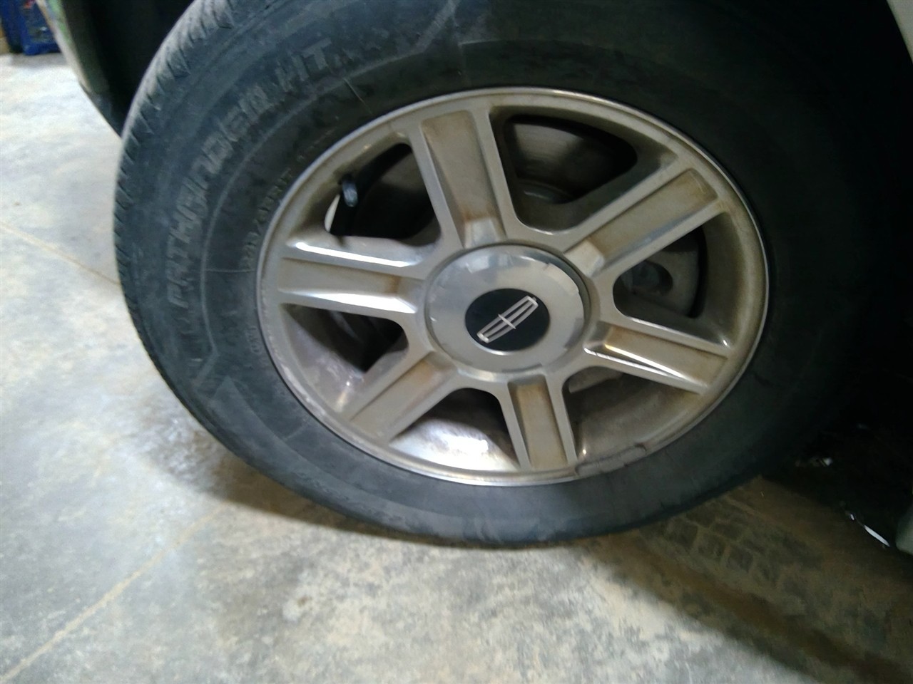 https://f005.backblazeb2.com/file/img-partshotlines-com/Inventory/MA178/Vehicle/11014_07.jpg