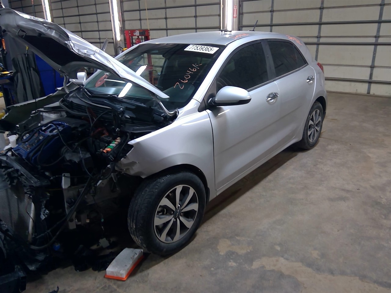 https://f005.backblazeb2.com/file/img-partshotlines-com/Inventory/MA178/Vehicle/11112_01.jpg