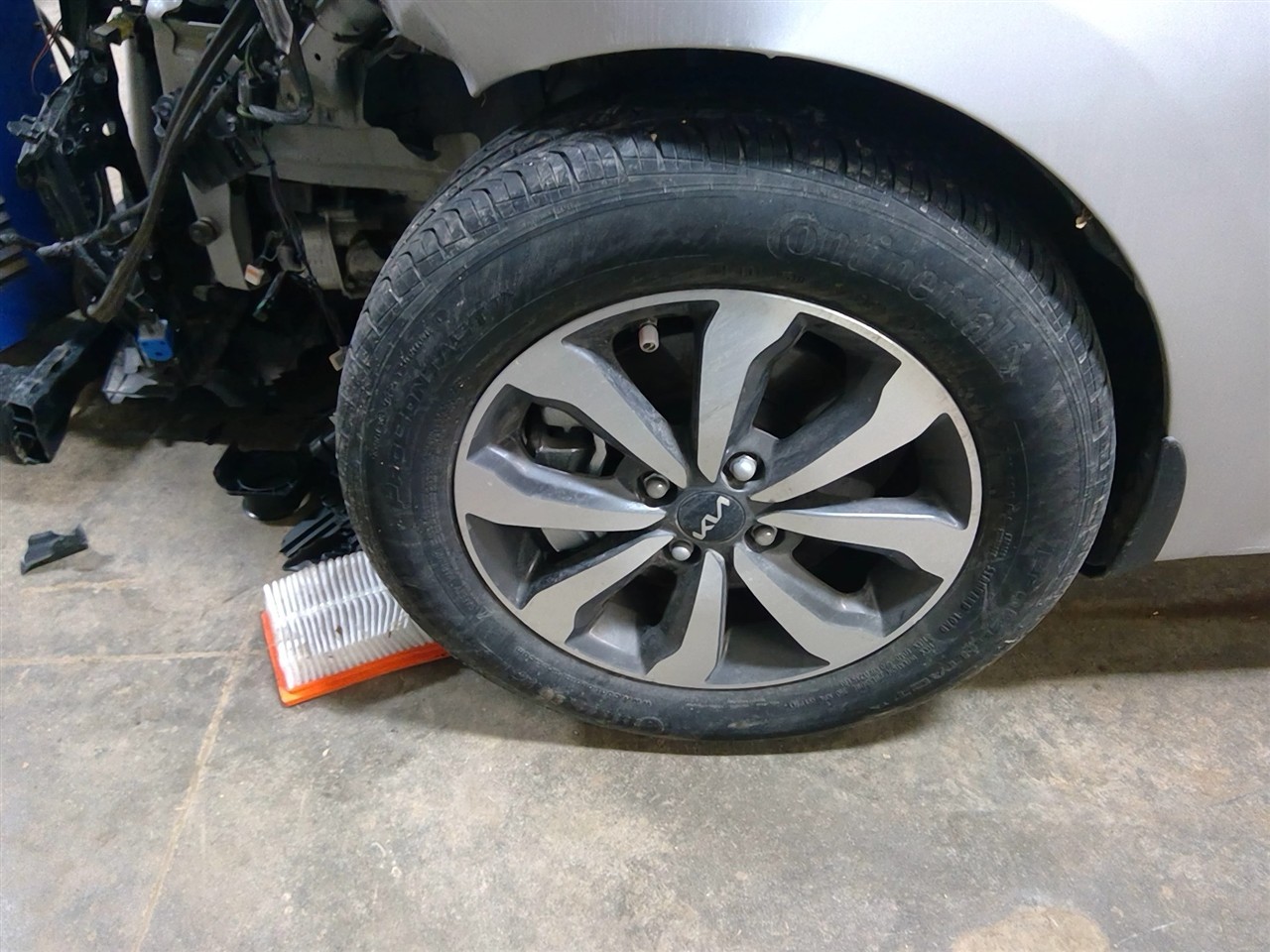 https://f005.backblazeb2.com/file/img-partshotlines-com/Inventory/MA178/Vehicle/11112_02.jpg