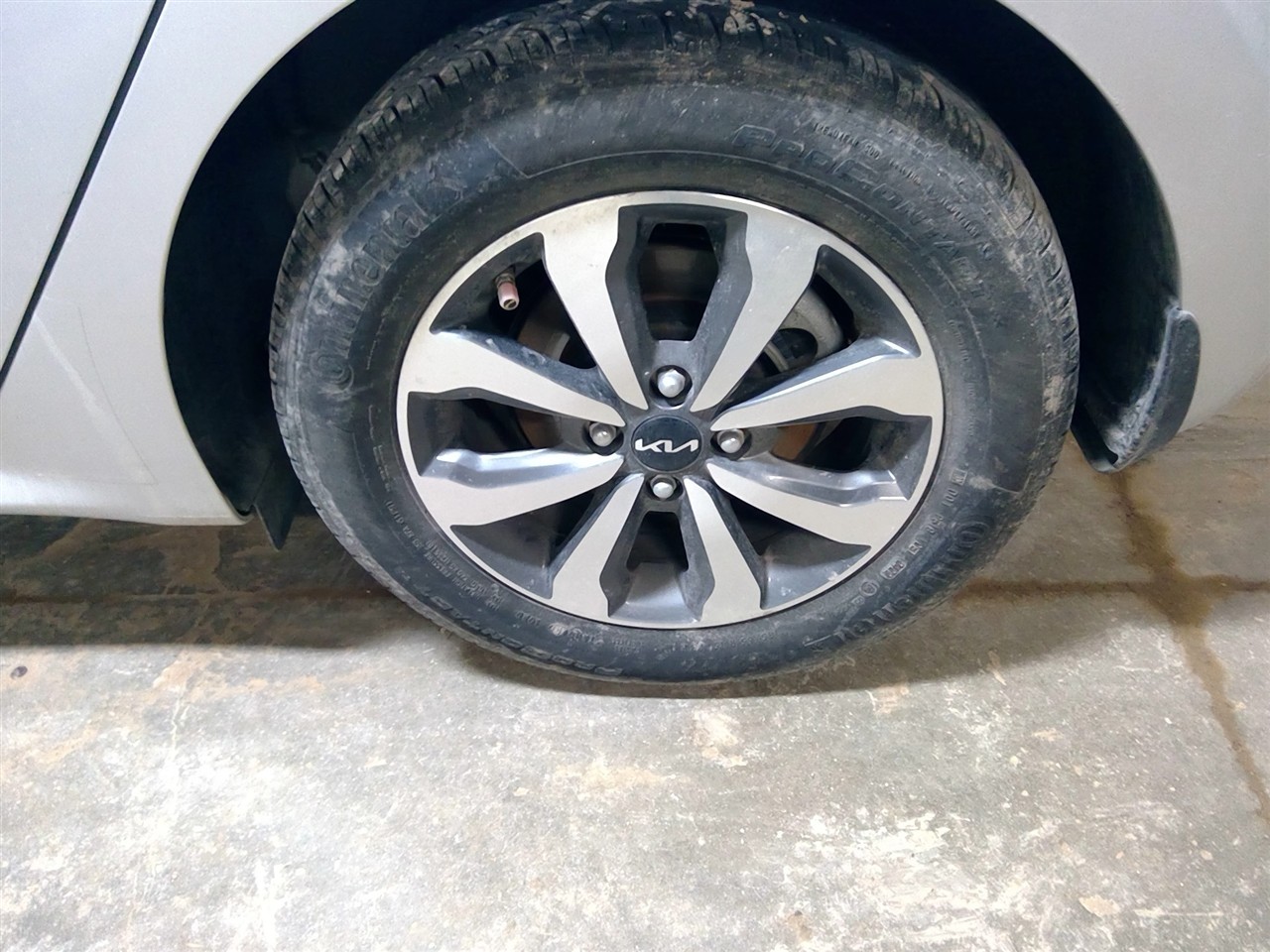 https://f005.backblazeb2.com/file/img-partshotlines-com/Inventory/MA178/Vehicle/11112_06.jpg