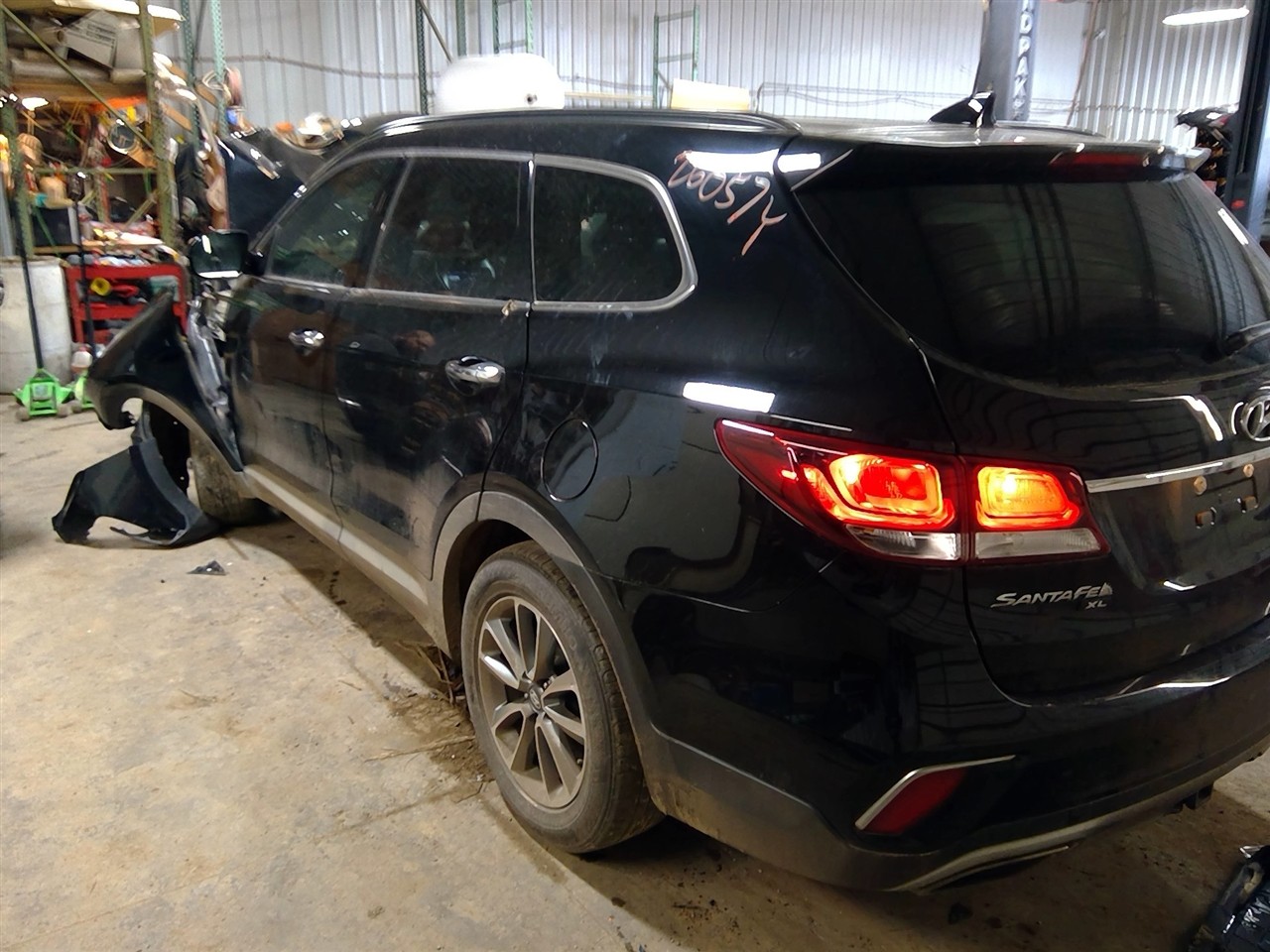 https://f005.backblazeb2.com/file/img-partshotlines-com/Inventory/MA178/Vehicle/11245_06.jpg