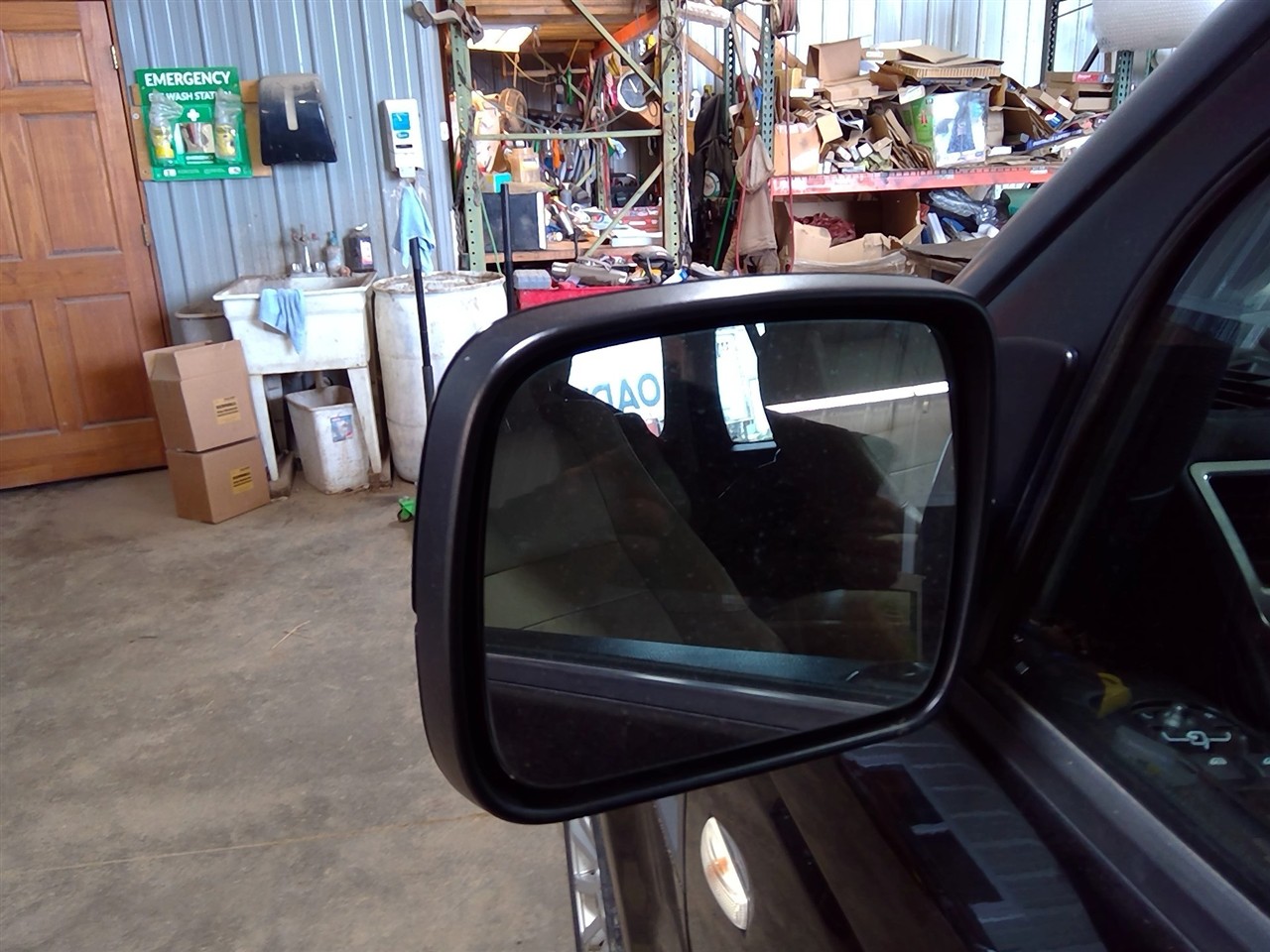 https://f005.backblazeb2.com/file/img-partshotlines-com/Inventory/MA178/Vehicle/11407_07.jpg