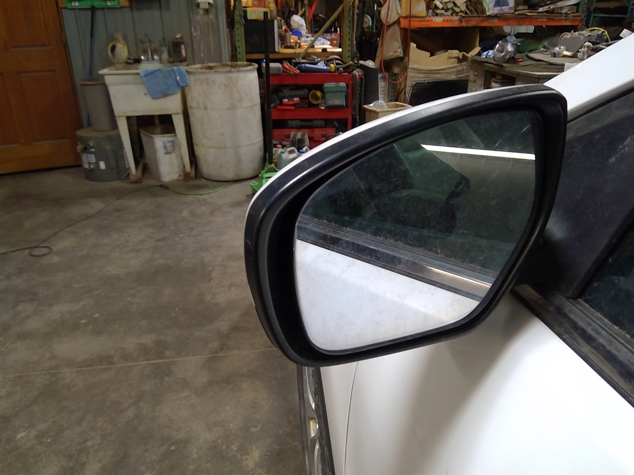 https://f005.backblazeb2.com/file/img-partshotlines-com/Inventory/MA178/Vehicle/11669_07.jpg