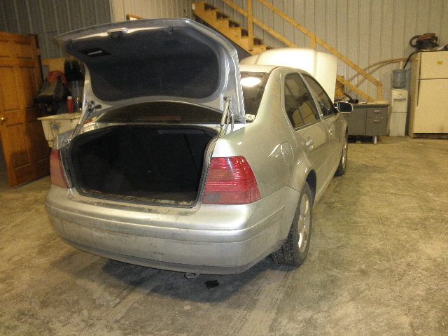 https://f005.backblazeb2.com/file/img-partshotlines-com/Inventory/MA178/Vehicle/3444_03.jpg