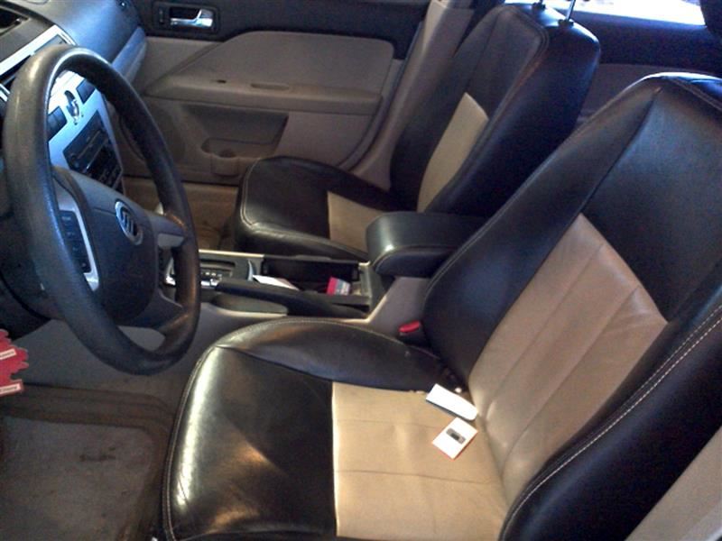 https://f005.backblazeb2.com/file/img-partshotlines-com/Inventory/MA178/Vehicle/4905_06.jpg