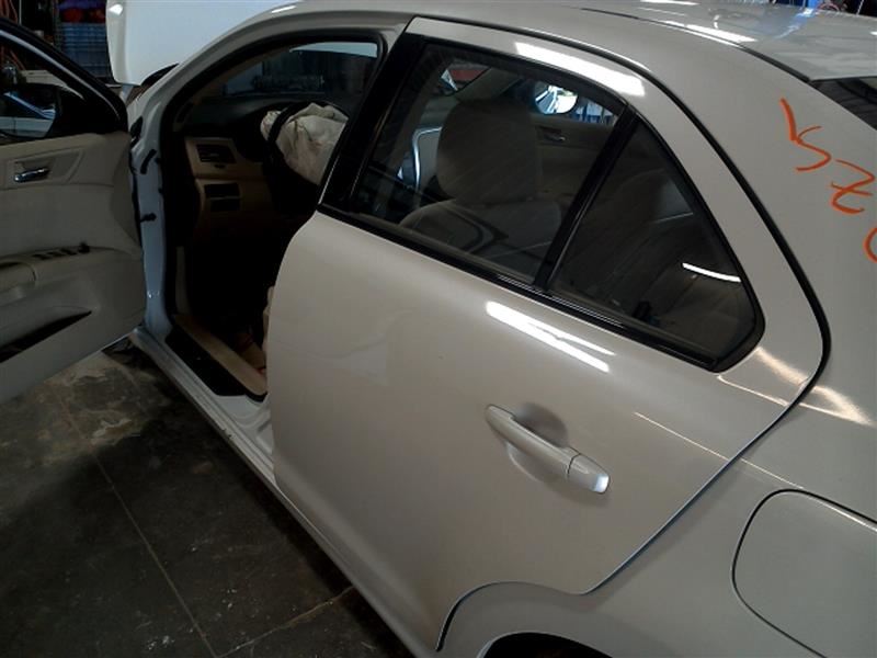 https://f005.backblazeb2.com/file/img-partshotlines-com/Inventory/MA178/Vehicle/5118_03.jpg