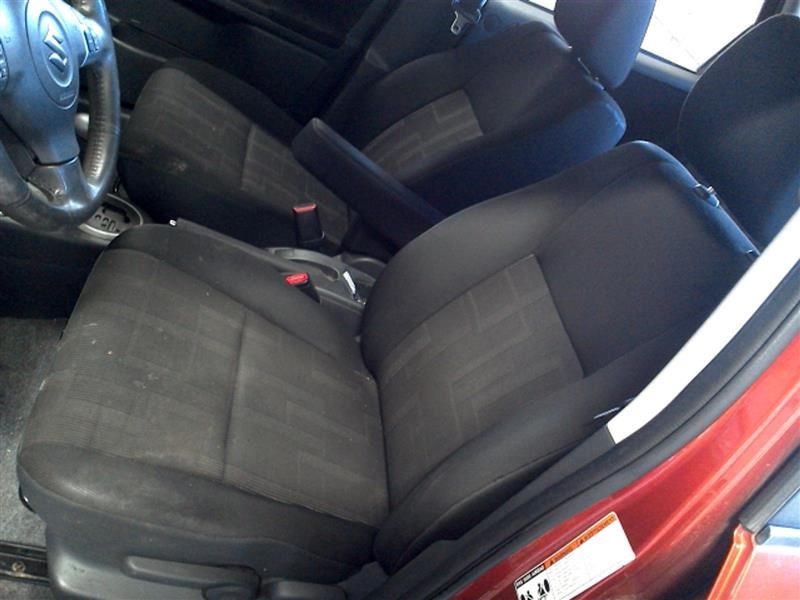 https://f005.backblazeb2.com/file/img-partshotlines-com/Inventory/MA178/Vehicle/5154_08.jpg