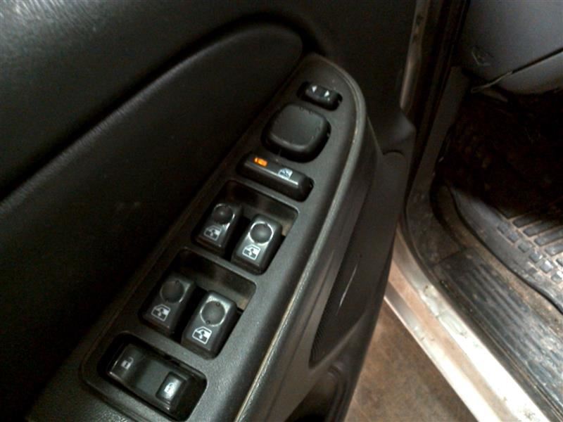 https://f005.backblazeb2.com/file/img-partshotlines-com/Inventory/MA178/Vehicle/5199_04.jpg