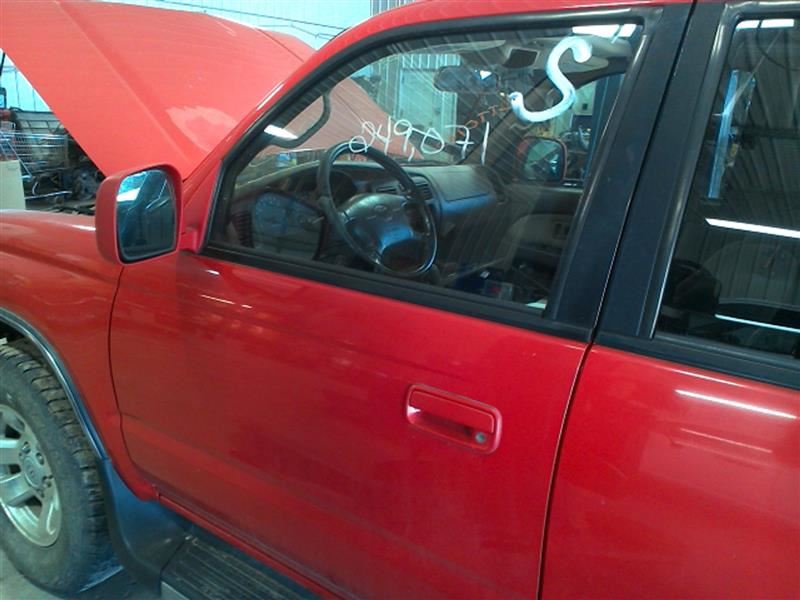 https://f005.backblazeb2.com/file/img-partshotlines-com/Inventory/MA178/Vehicle/5269_05.jpg
