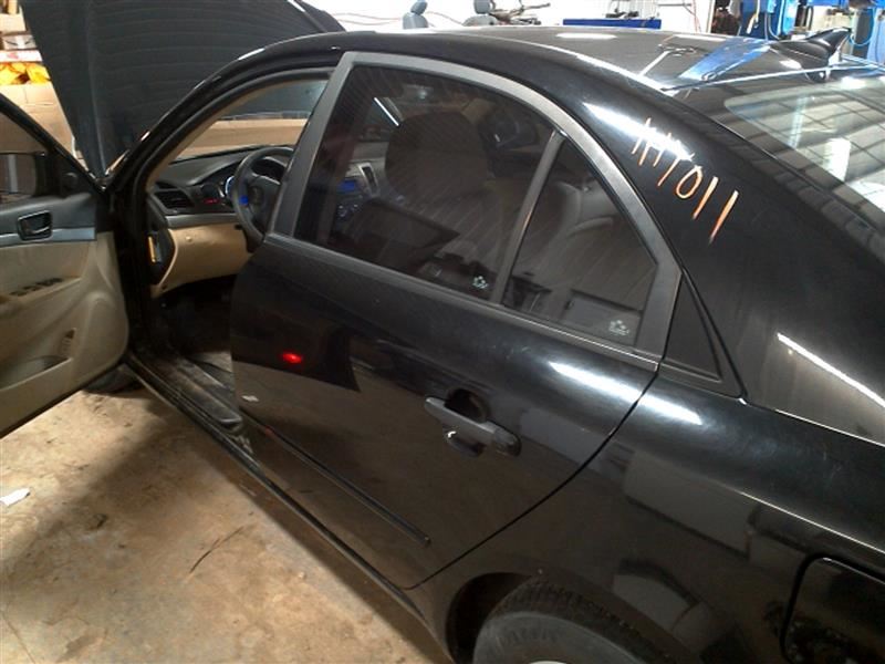 https://f005.backblazeb2.com/file/img-partshotlines-com/Inventory/MA178/Vehicle/5273_03.jpg