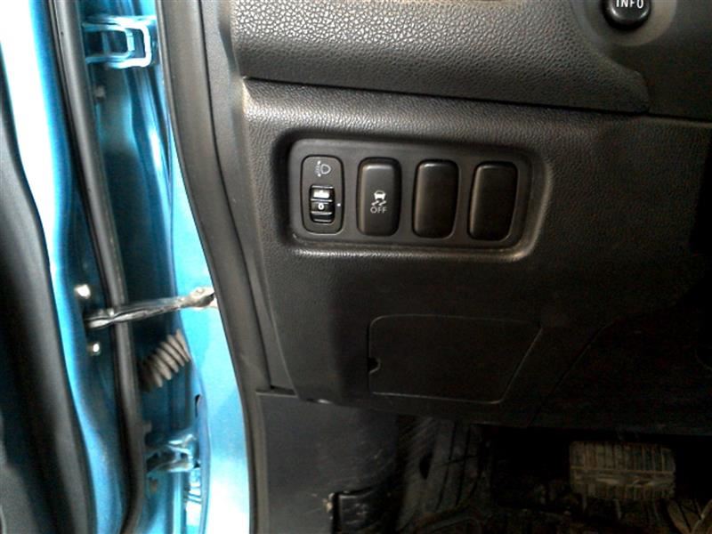 https://f005.backblazeb2.com/file/img-partshotlines-com/Inventory/MA178/Vehicle/5331_09.jpg