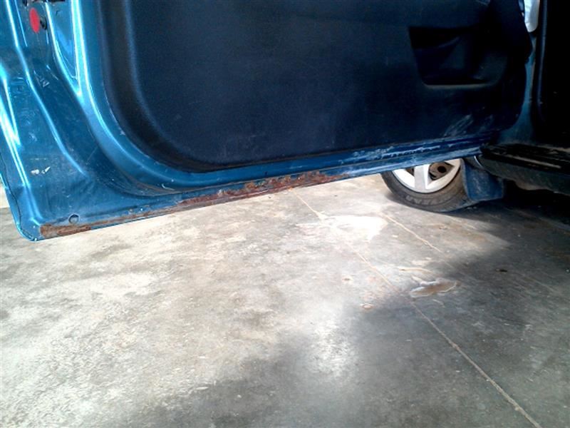 https://f005.backblazeb2.com/file/img-partshotlines-com/Inventory/MA178/Vehicle/5334_07.jpg