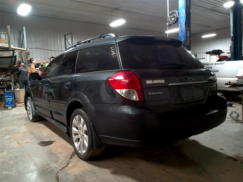 https://f005.backblazeb2.com/file/img-partshotlines-com/Inventory/MA178/Vehicle/5564_04.jpg