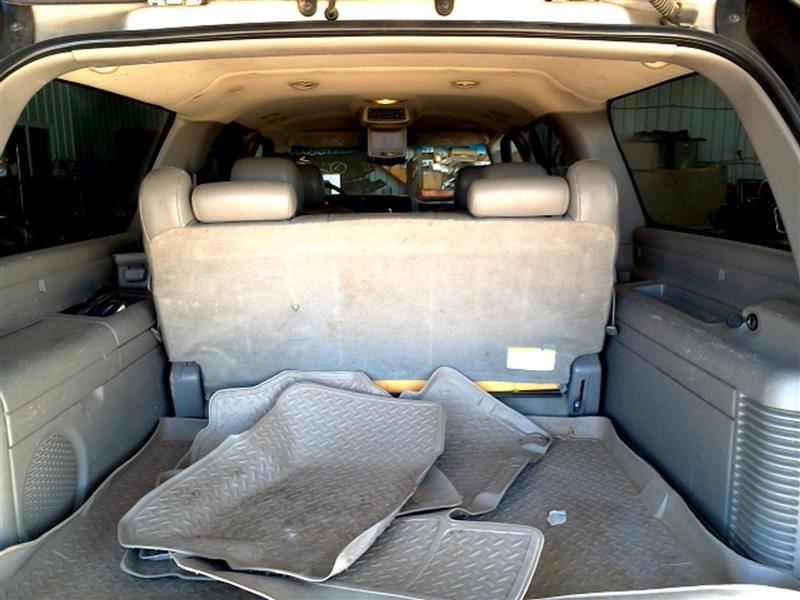 https://f005.backblazeb2.com/file/img-partshotlines-com/Inventory/MA178/Vehicle/5668_08.jpg