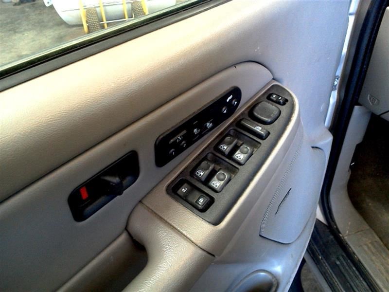 https://f005.backblazeb2.com/file/img-partshotlines-com/Inventory/MA178/Vehicle/5668_09.jpg
