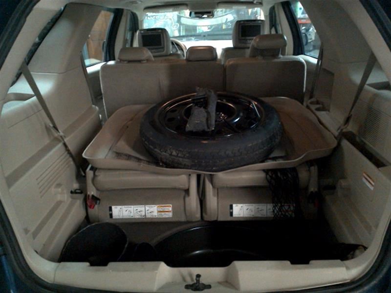 https://f005.backblazeb2.com/file/img-partshotlines-com/Inventory/MA178/Vehicle/5782_06.jpg