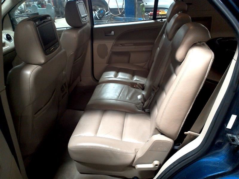 https://f005.backblazeb2.com/file/img-partshotlines-com/Inventory/MA178/Vehicle/5782_07.jpg