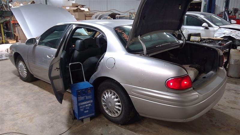 https://f005.backblazeb2.com/file/img-partshotlines-com/Inventory/MA178/Vehicle/5818_01.jpg