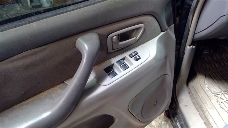 https://f005.backblazeb2.com/file/img-partshotlines-com/Inventory/MA178/Vehicle/5840_10.jpg