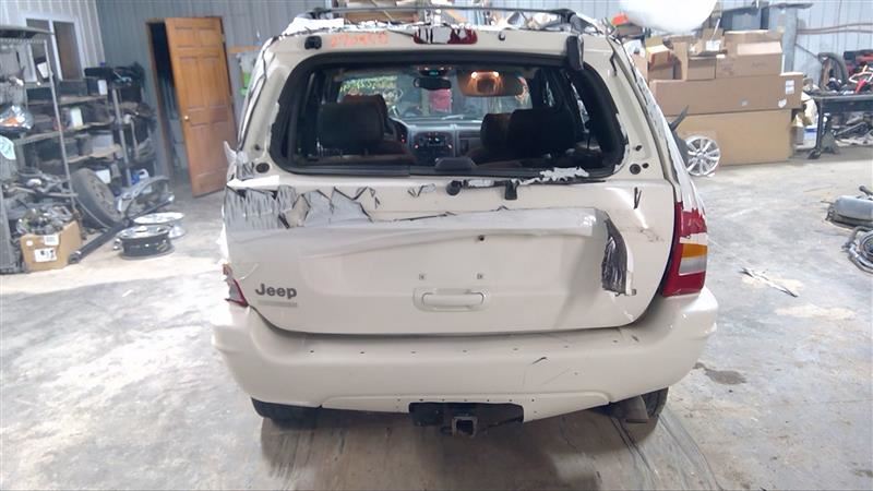 https://f005.backblazeb2.com/file/img-partshotlines-com/Inventory/MA178/Vehicle/5854_02.jpg