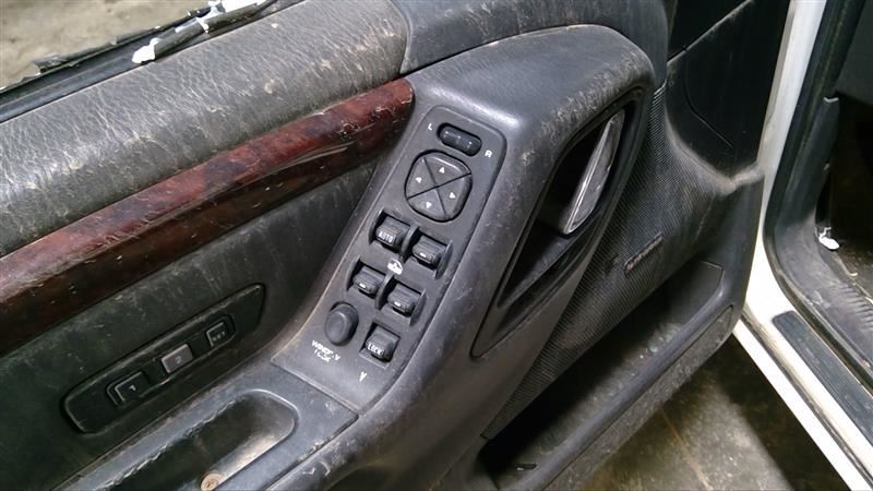 https://f005.backblazeb2.com/file/img-partshotlines-com/Inventory/MA178/Vehicle/5854_10.jpg