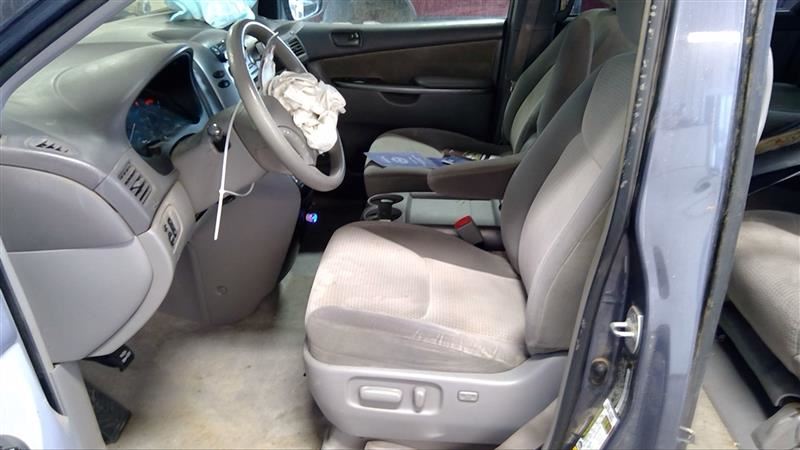 https://f005.backblazeb2.com/file/img-partshotlines-com/Inventory/MA178/Vehicle/5856_10.jpg