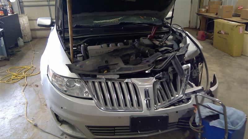https://f005.backblazeb2.com/file/img-partshotlines-com/Inventory/MA178/Vehicle/5878_08.jpg