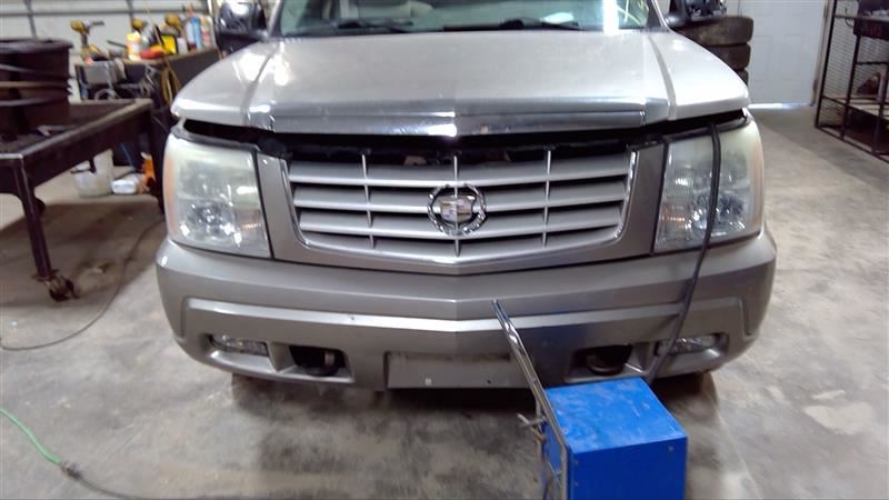https://f005.backblazeb2.com/file/img-partshotlines-com/Inventory/MA178/Vehicle/5898_04.jpg