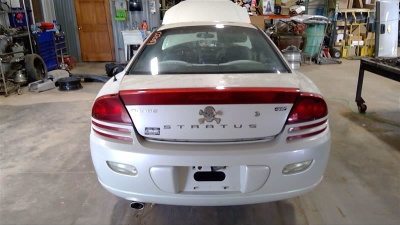 https://f005.backblazeb2.com/file/img-partshotlines-com/Inventory/MA178/Vehicle/5924_02.jpg