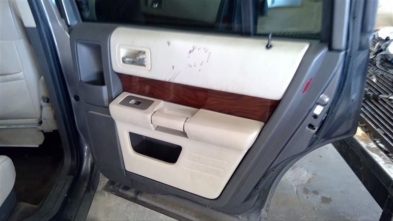 https://f005.backblazeb2.com/file/img-partshotlines-com/Inventory/MA178/Vehicle/5940_12.jpg