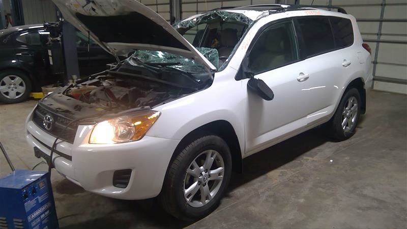 https://f005.backblazeb2.com/file/img-partshotlines-com/Inventory/MA178/Vehicle/5965_01.jpg