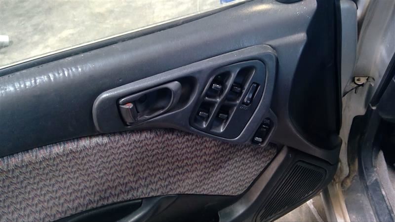 https://f005.backblazeb2.com/file/img-partshotlines-com/Inventory/MA178/Vehicle/5970_08.jpg
