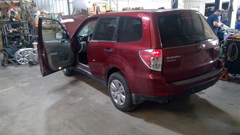 https://f005.backblazeb2.com/file/img-partshotlines-com/Inventory/MA178/Vehicle/5985_01.jpg