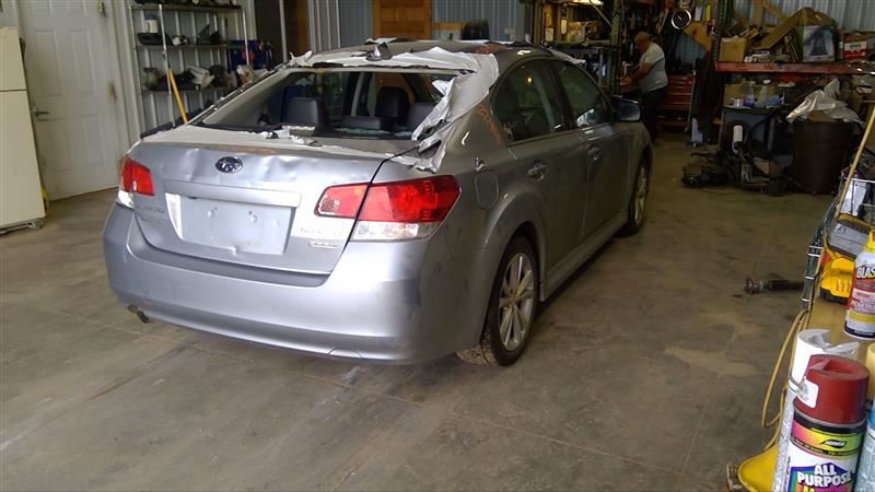 https://f005.backblazeb2.com/file/img-partshotlines-com/Inventory/MA178/Vehicle/6024_07.jpg