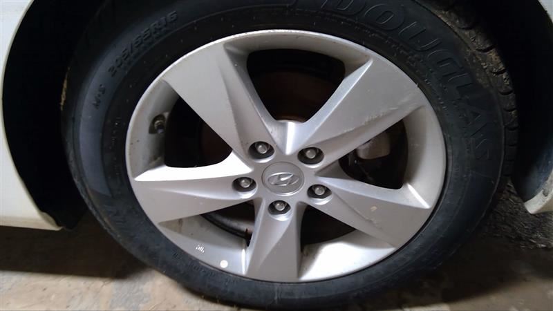 https://f005.backblazeb2.com/file/img-partshotlines-com/Inventory/MA178/Vehicle/6113_07.jpg