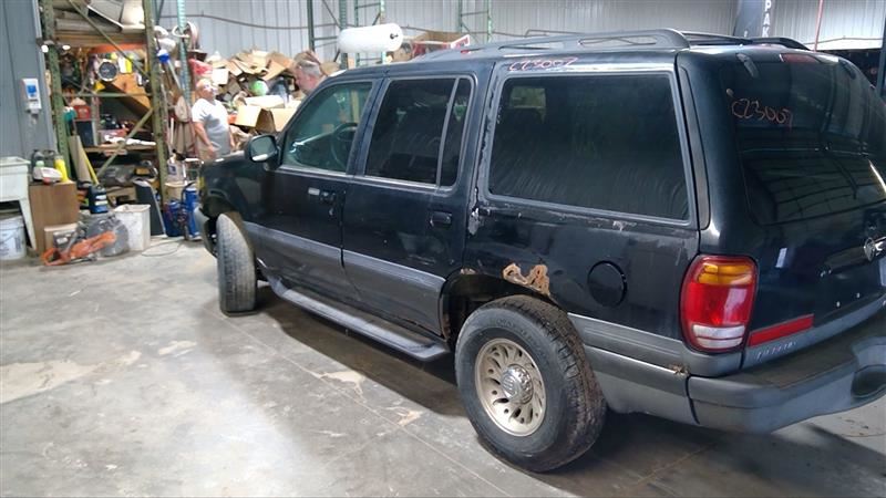 https://f005.backblazeb2.com/file/img-partshotlines-com/Inventory/MA178/Vehicle/6147_07.jpg