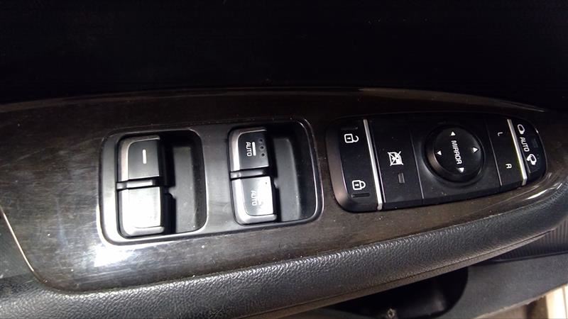 https://f005.backblazeb2.com/file/img-partshotlines-com/Inventory/MA178/Vehicle/6183_10.jpg