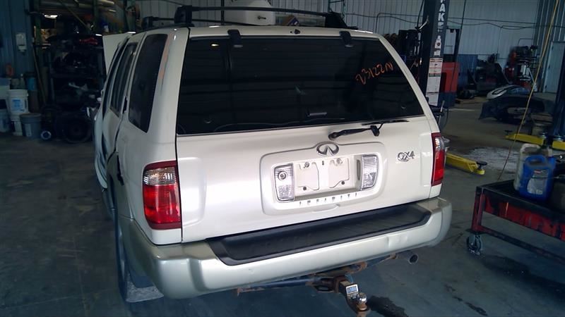 https://f005.backblazeb2.com/file/img-partshotlines-com/Inventory/MA178/Vehicle/6388_02.jpg