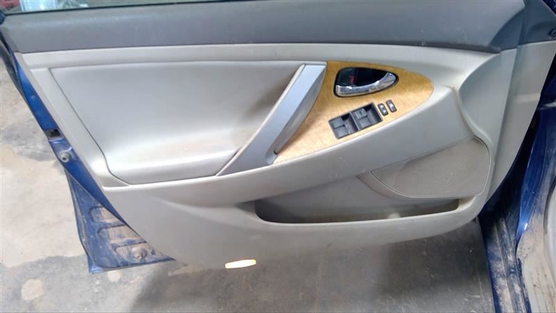 https://f005.backblazeb2.com/file/img-partshotlines-com/Inventory/MA178/Vehicle/6529_09.jpg