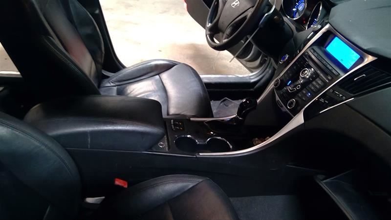 https://f005.backblazeb2.com/file/img-partshotlines-com/Inventory/MA178/Vehicle/6772_12.jpg