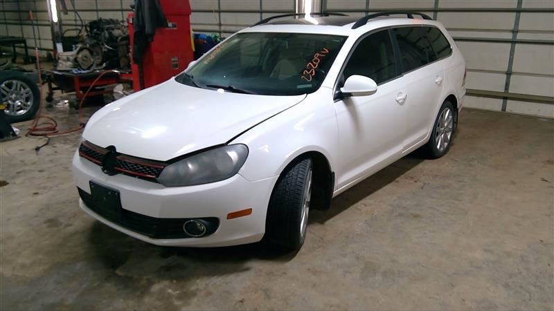 https://f005.backblazeb2.com/file/img-partshotlines-com/Inventory/MA178/Vehicle/6884_01.jpg