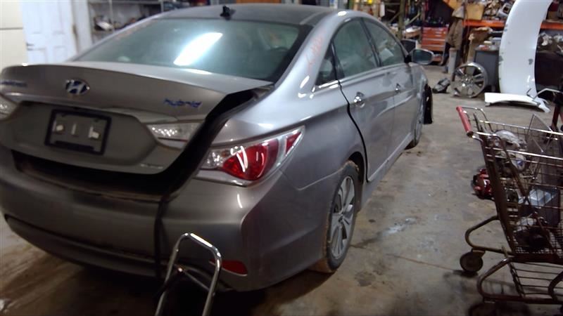 https://f005.backblazeb2.com/file/img-partshotlines-com/Inventory/MA178/Vehicle/7146_10.jpg