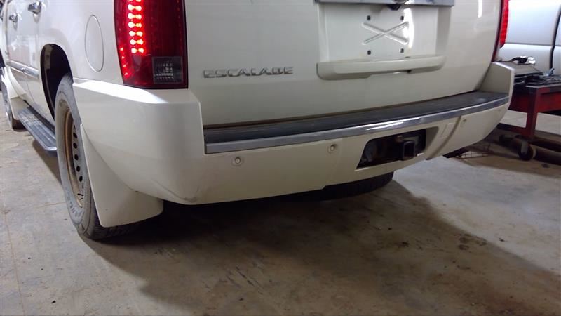 https://f005.backblazeb2.com/file/img-partshotlines-com/Inventory/MA178/Vehicle/7546_11.jpg