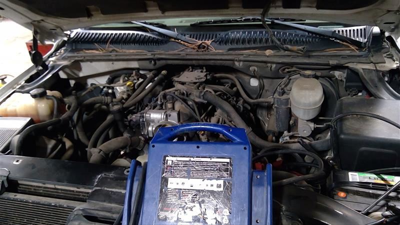 https://f005.backblazeb2.com/file/img-partshotlines-com/Inventory/MA178/Vehicle/7579_09.jpg