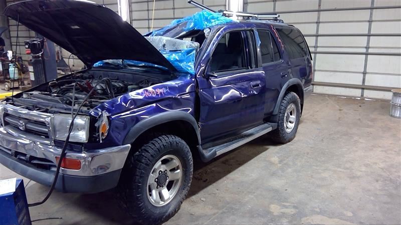 https://f005.backblazeb2.com/file/img-partshotlines-com/Inventory/MA178/Vehicle/7623_01.jpg